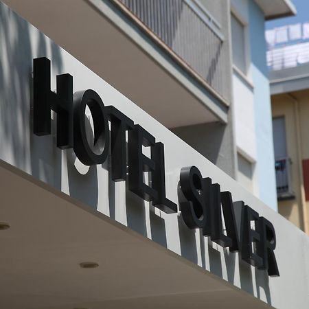 Hotel Silver Rimini Exterior foto