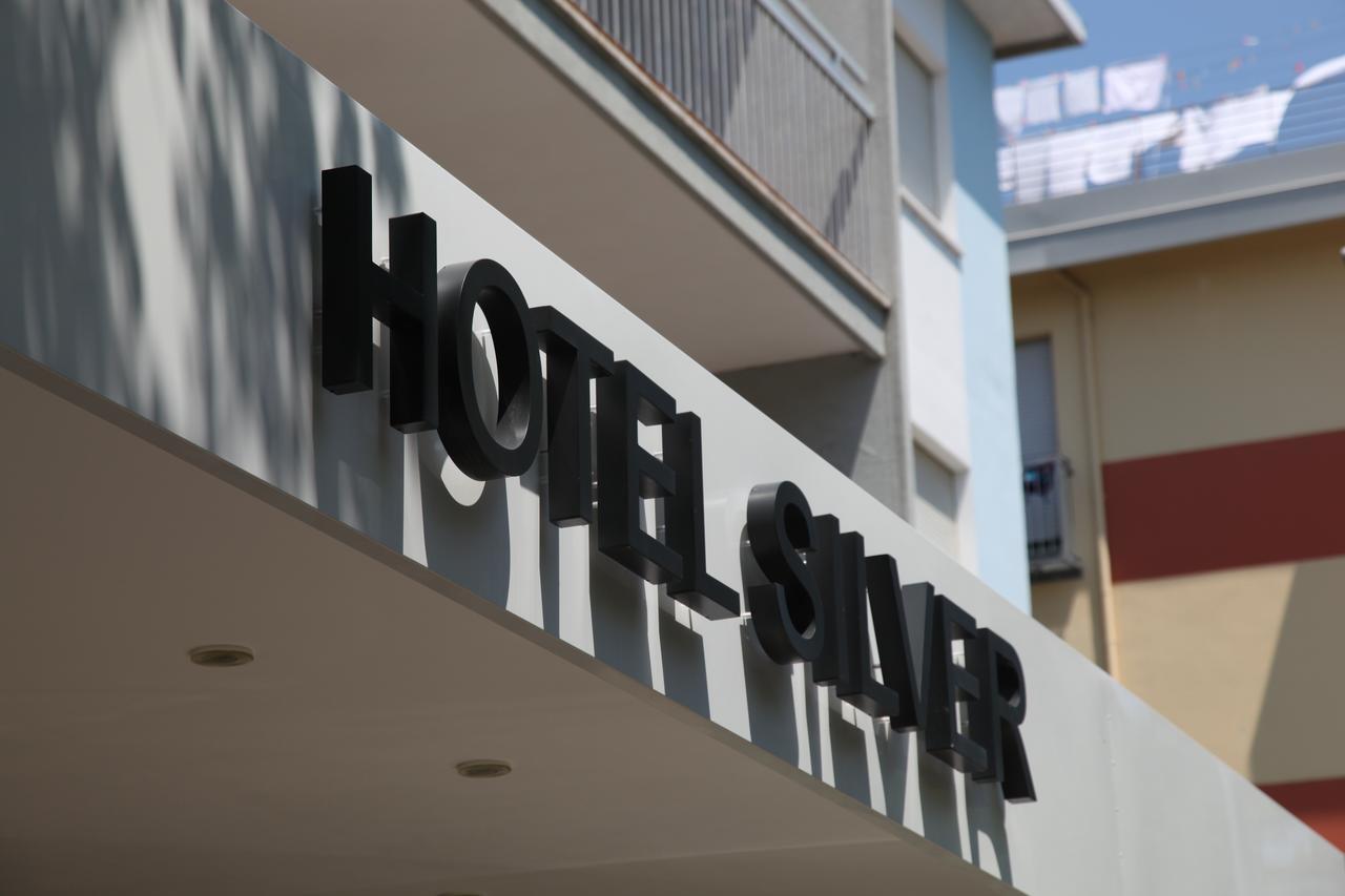 Hotel Silver Rimini Exterior foto